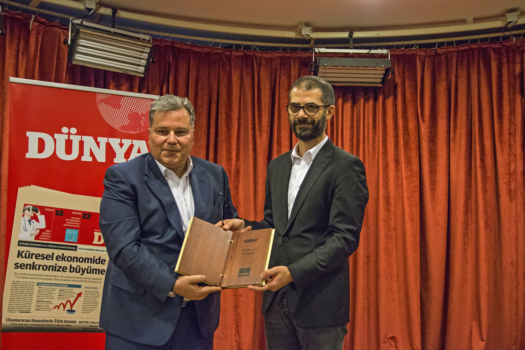 Aras'a 'Yılın Yayınevi' ödülü